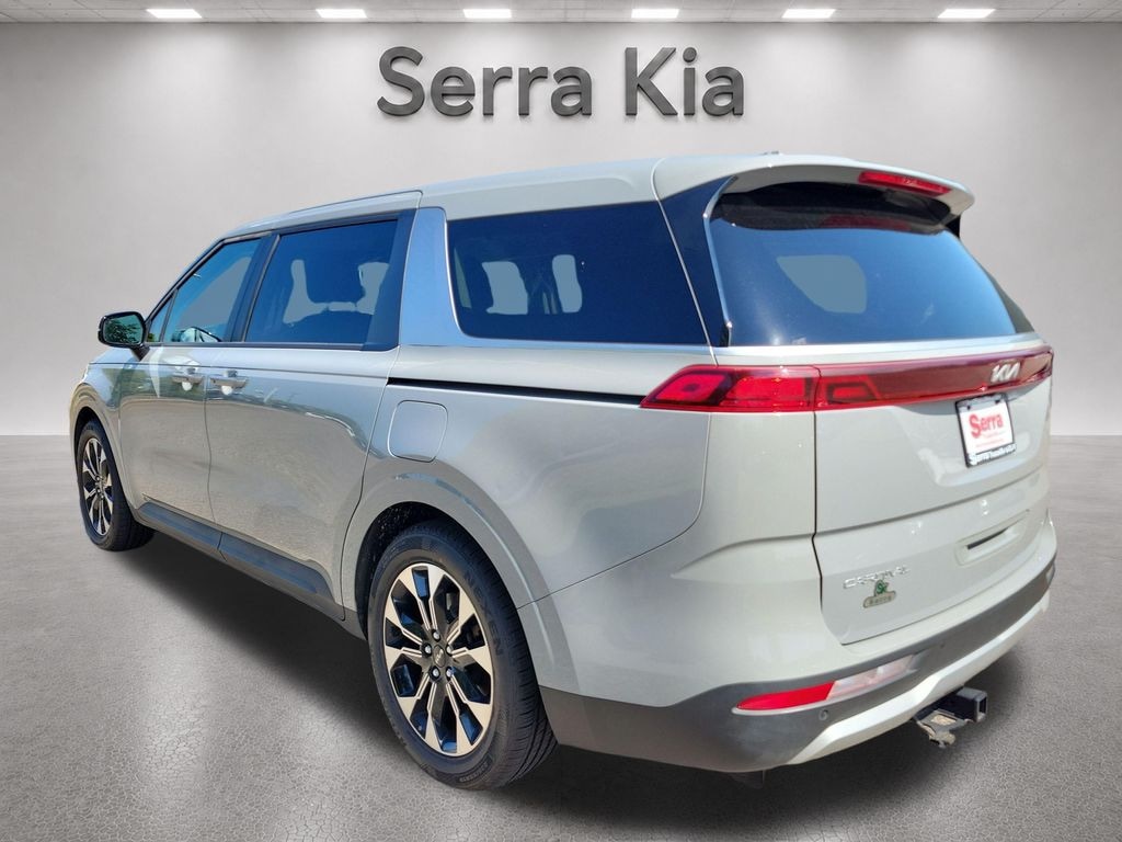 Used 2024 Kia Carnival EX MPV