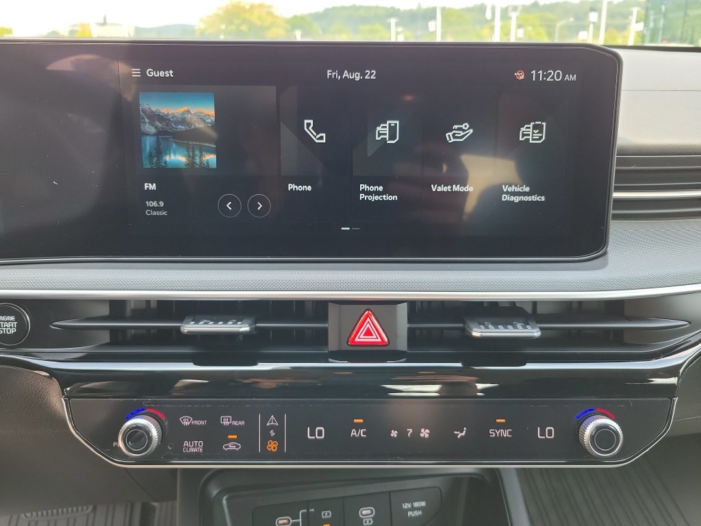 2026 Kia K5 LXS - Photo 17