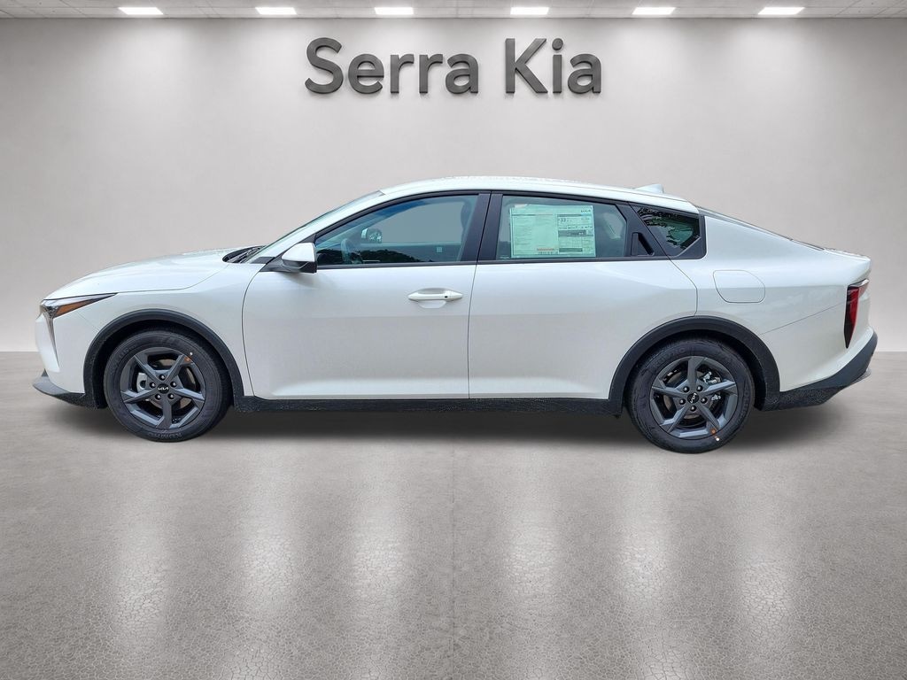 New 2026 Kia K4 LXS Sedan