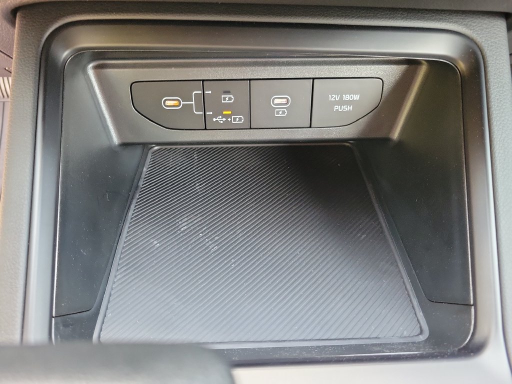 2026 Kia K5 LXS - Photo 18