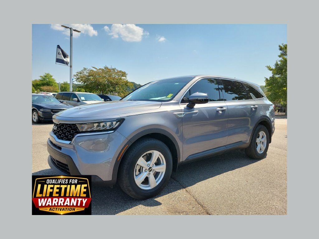 Used 2023 Kia Sorento LX SUV