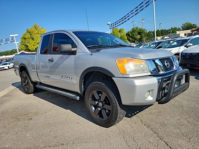 2015 Nissan Titan SV