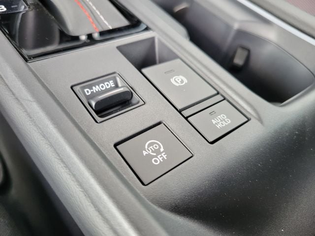 2026 Nissan Sentra SR - Photo 16