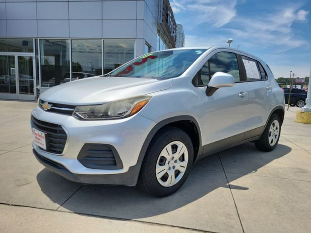 Used 2017 Chevrolet Trax LS SUV
