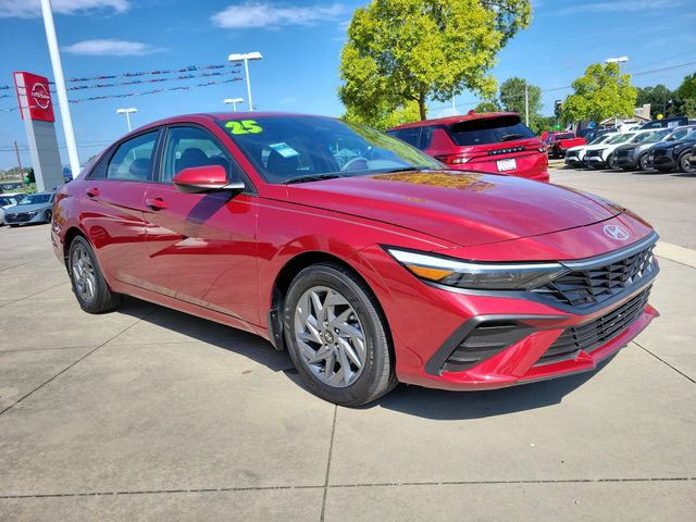 2024 Hyundai Elantra