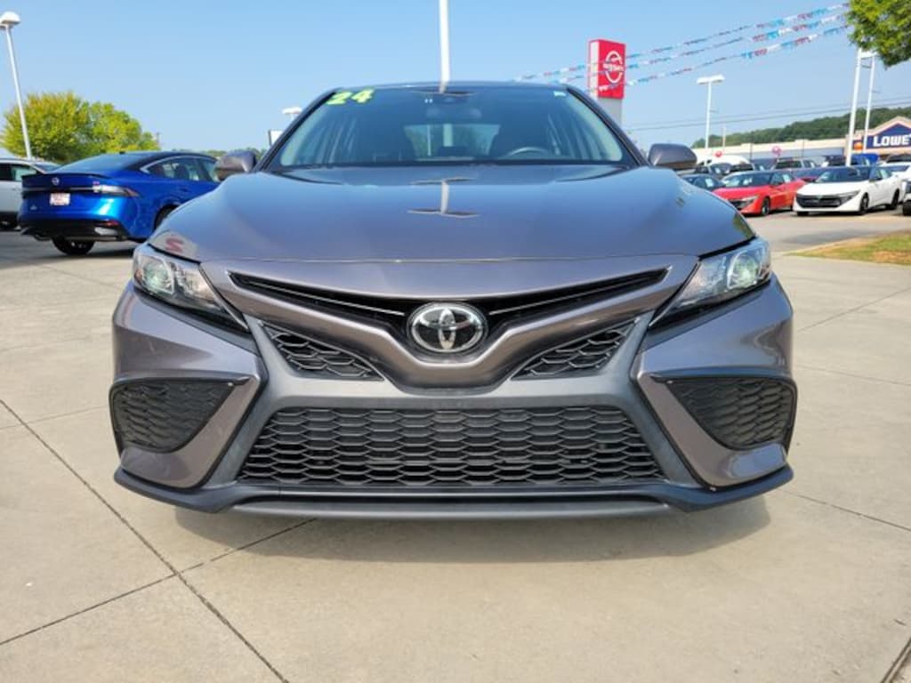Used 2024 Toyota Camry SE Sedan