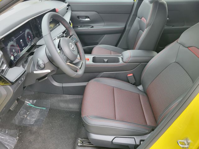 2026 Nissan KICKS SR - Photo 11