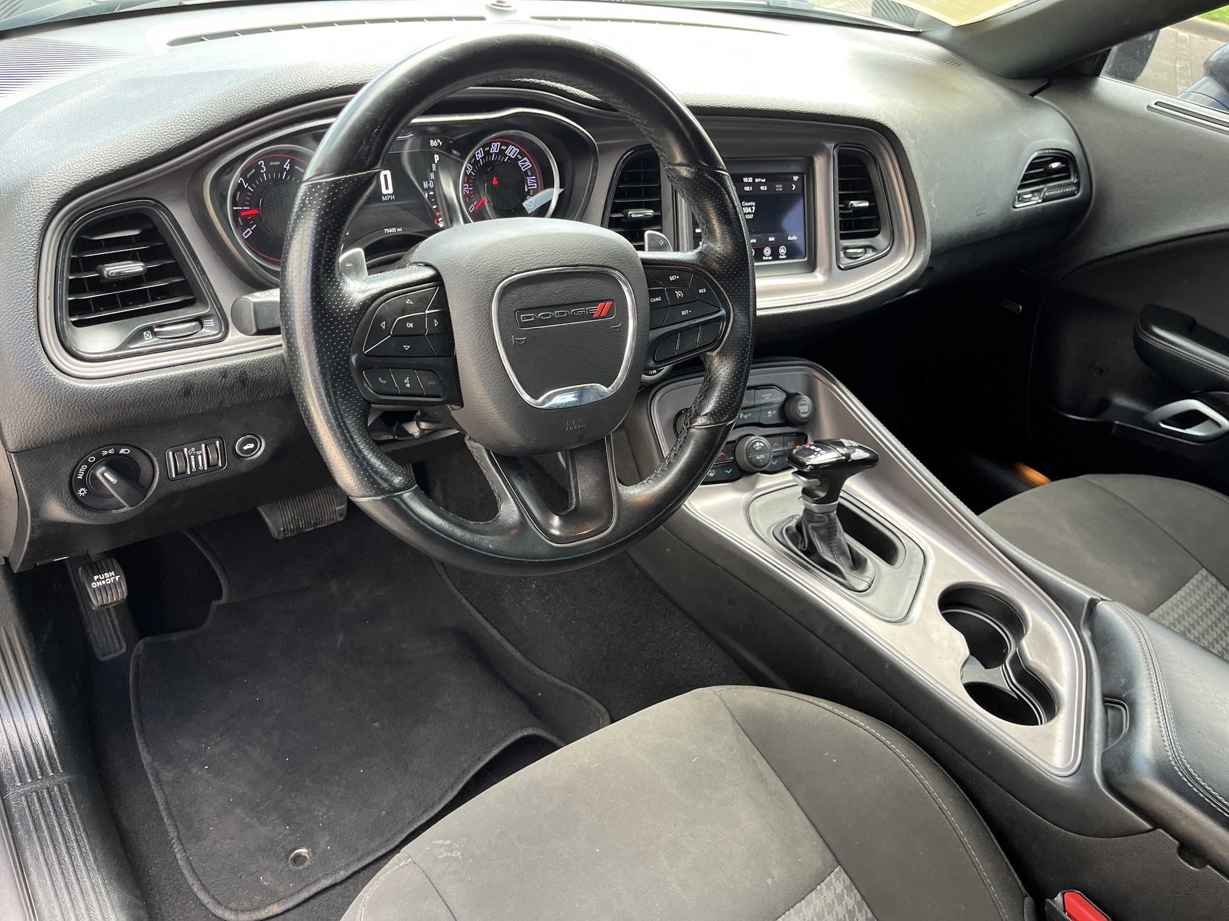 2023 Dodge Challenger R/T - Photo 10