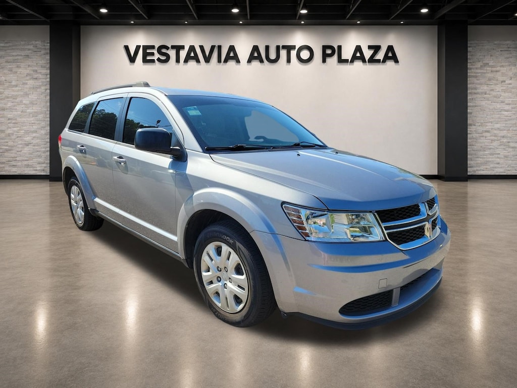 Used 2018 Dodge Journey SE SUV