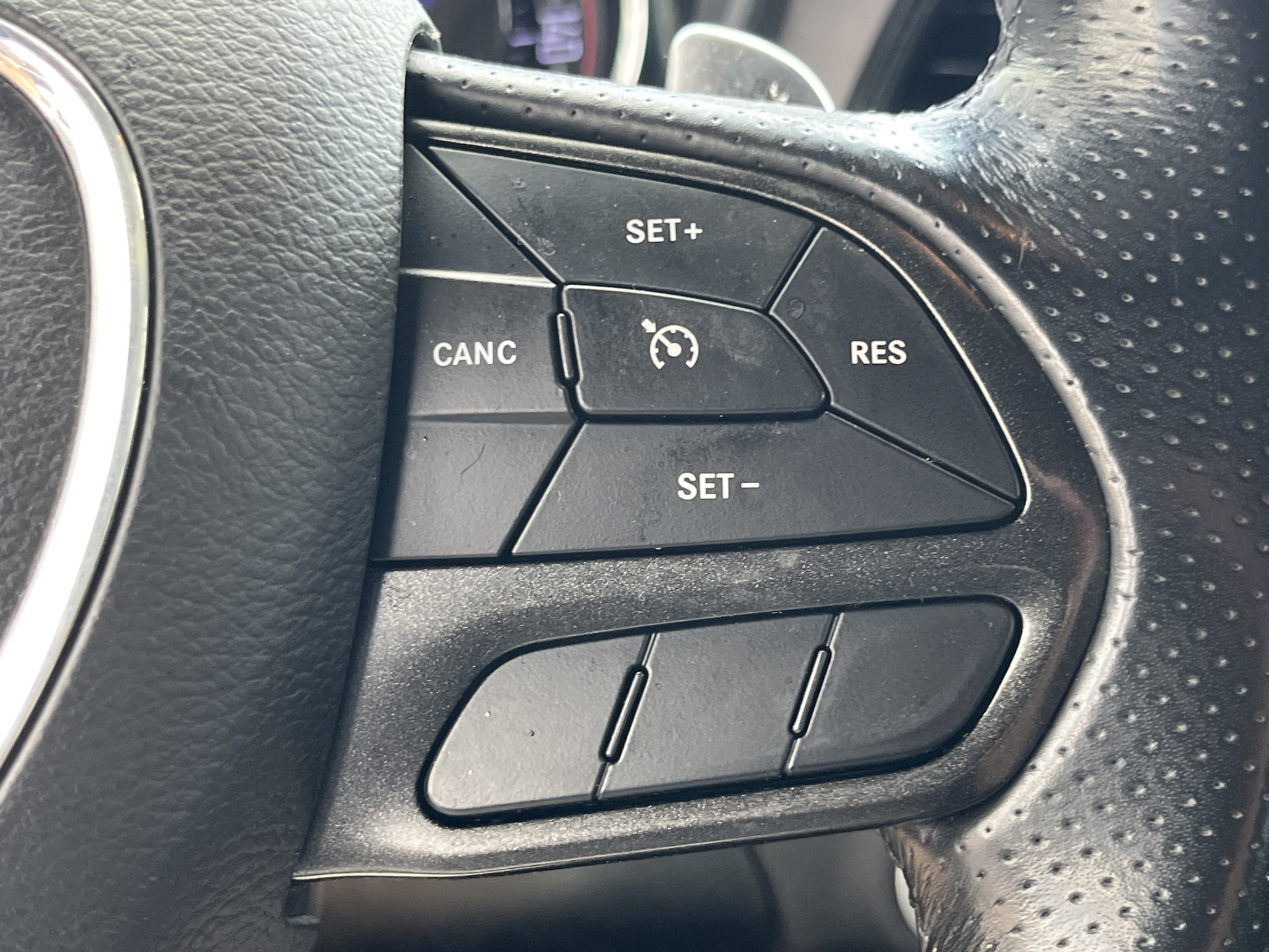 2023 Dodge Challenger R/T - Photo 20