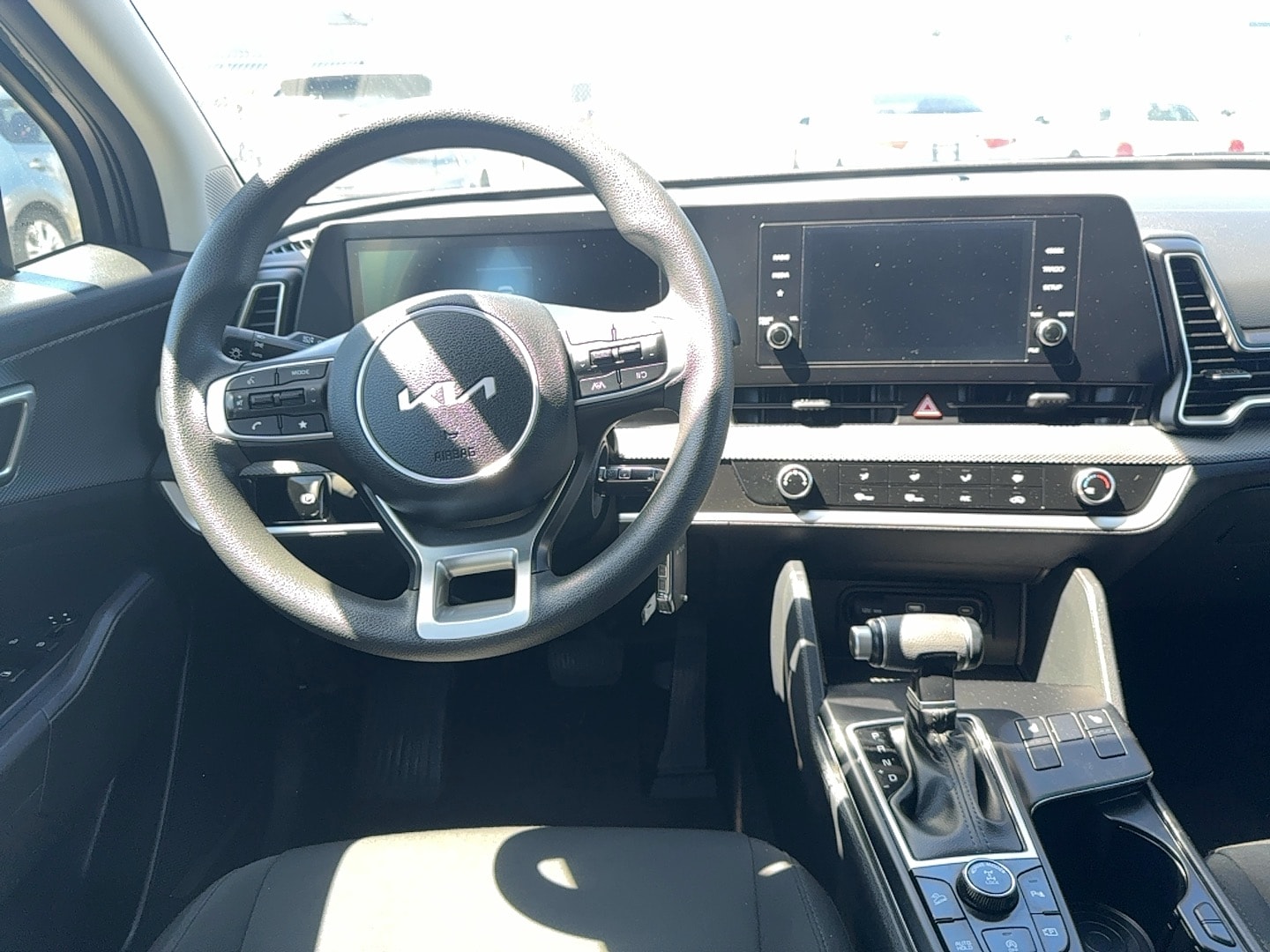 2024 Kia Sportage LX - Photo 8