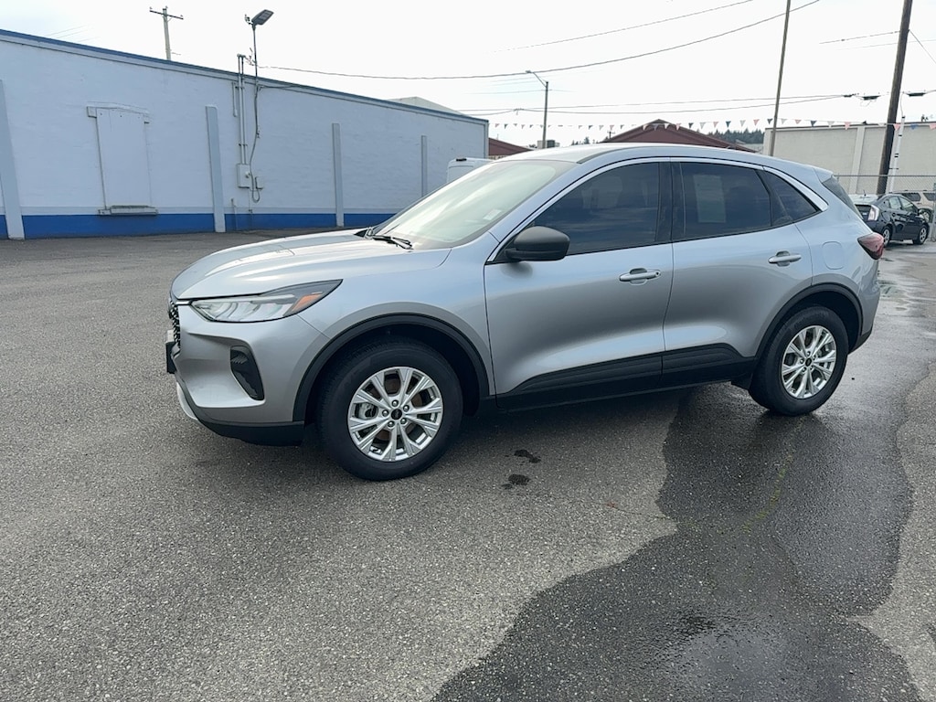 Used 2024 Ford Escape Active WAGON