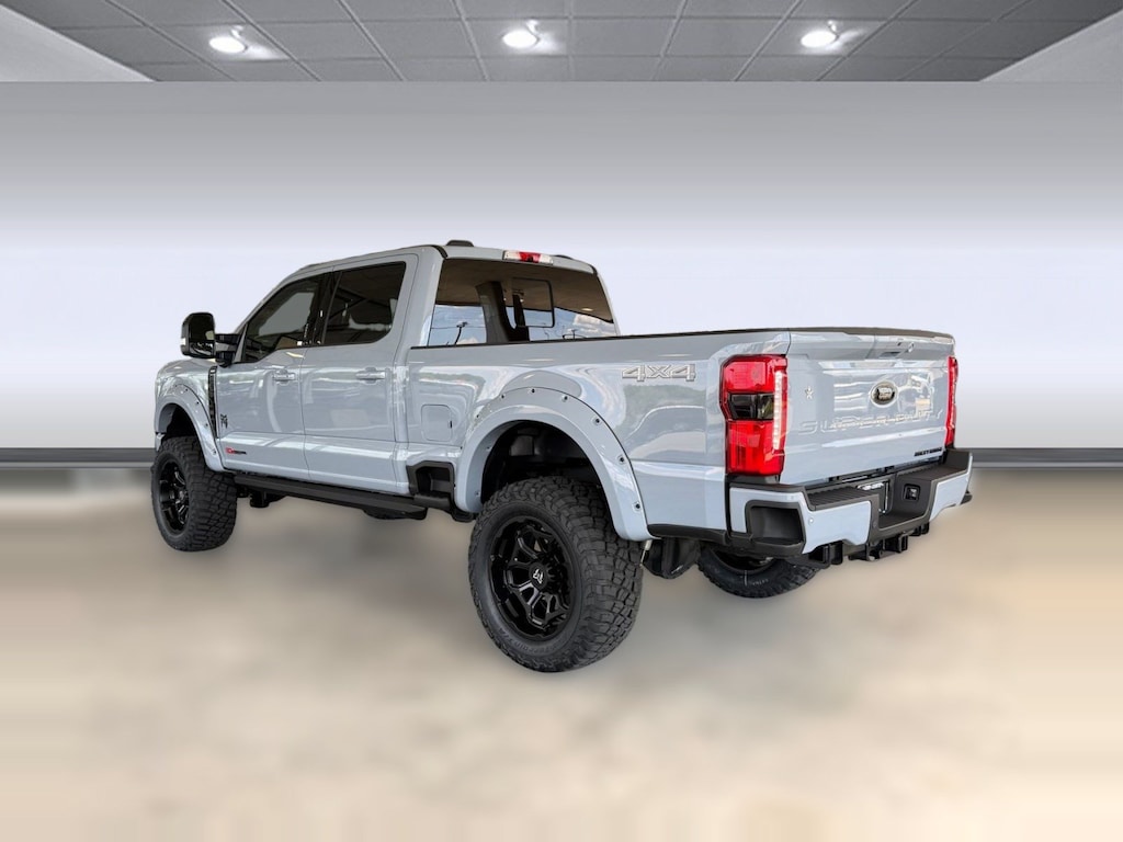 New 2026 Ford F-250 LARIAT Truck Crew Cab