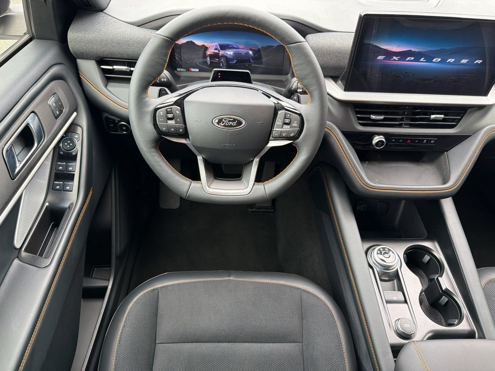 2026 Ford Explorer Tremor - Photo 28
