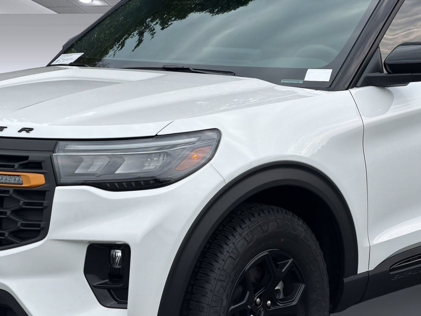 2026 Ford Explorer Tremor - Photo 12