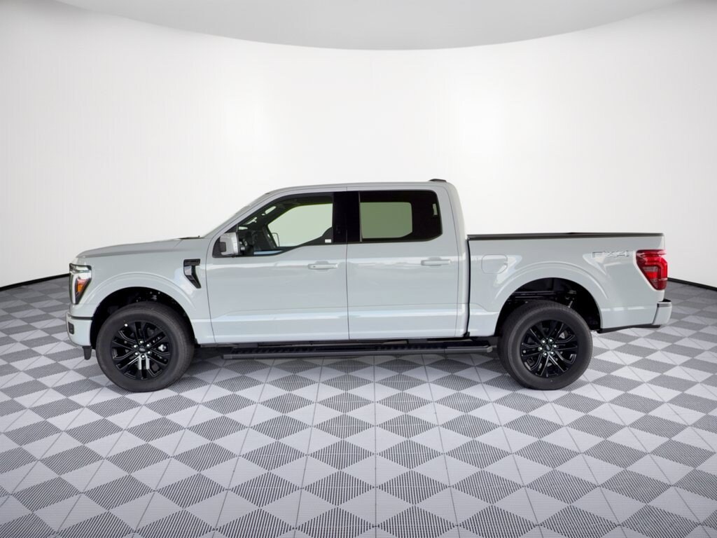 New 2026 Ford F-150 LARIAT Truck SuperCrew Cab