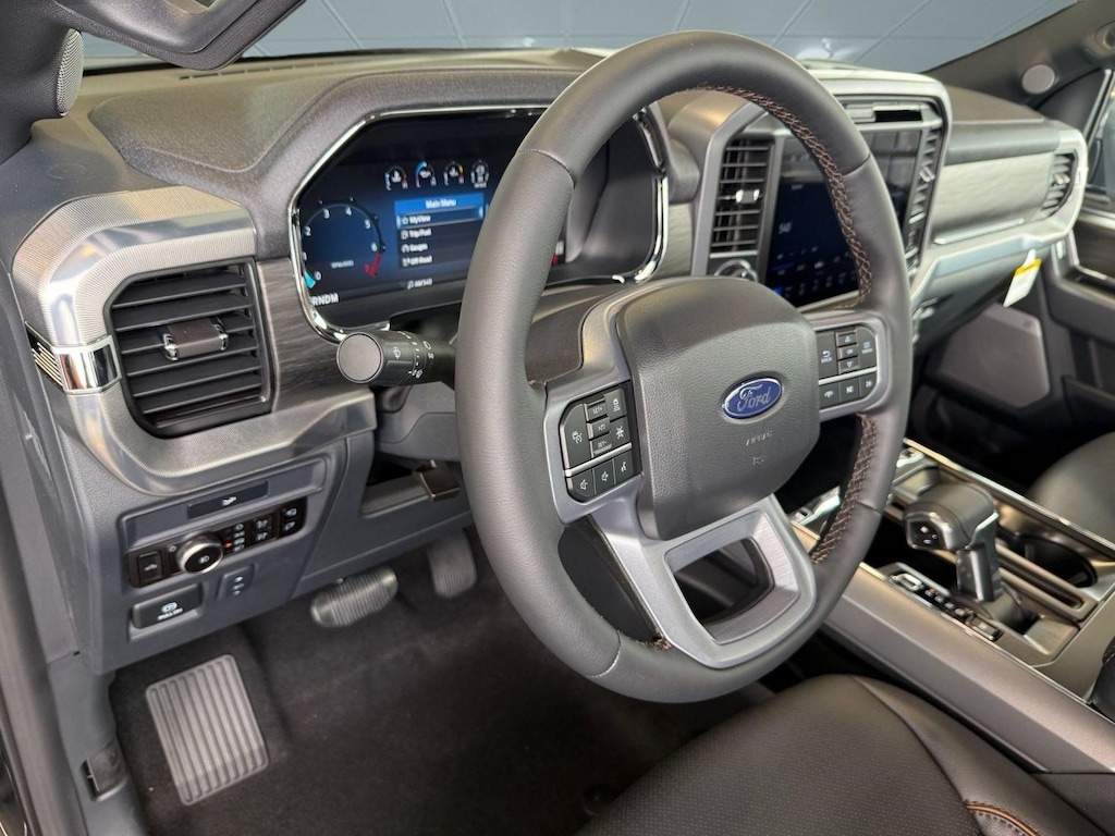 New 2026 Ford F-150 LARIAT Truck SuperCrew Cab