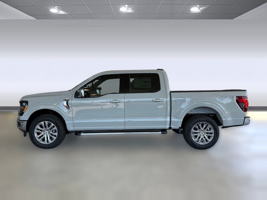 New 2026 Ford F-150 XLT Truck SuperCrew Cab
