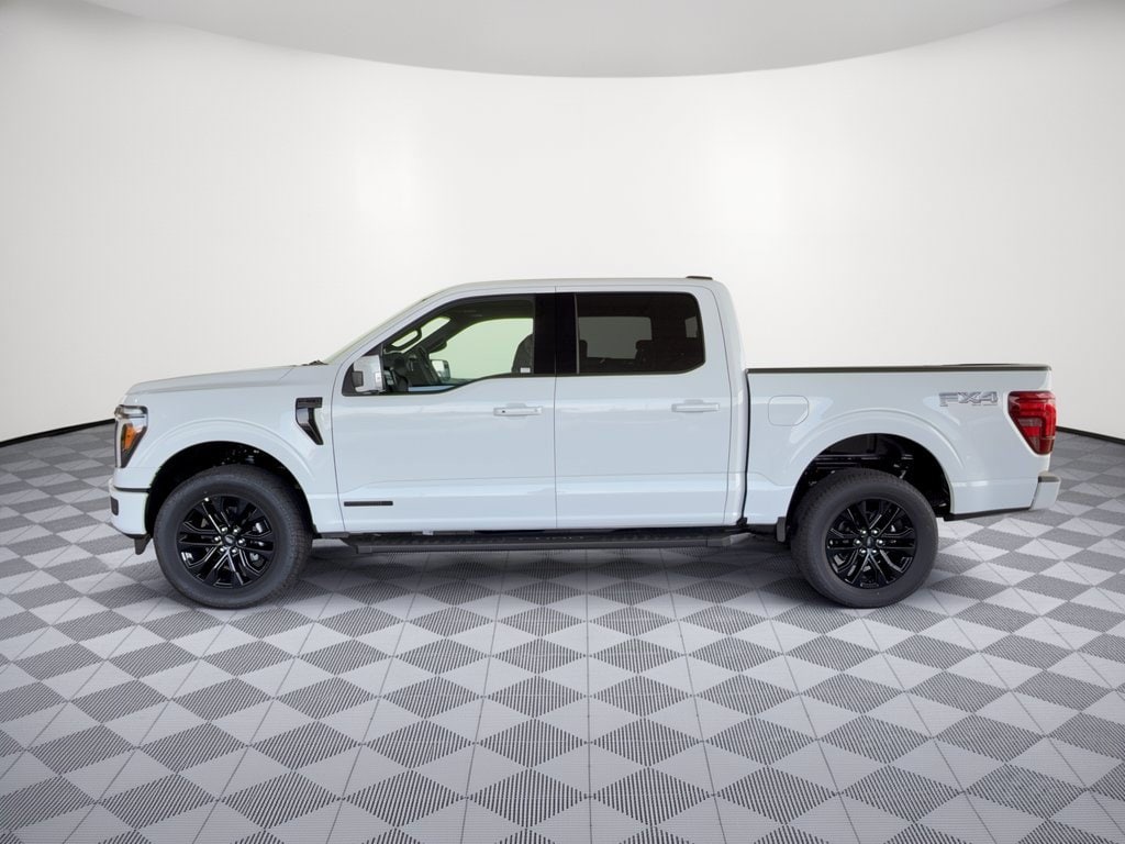 New 2026 Ford F-150 LARIAT Truck SuperCrew Cab