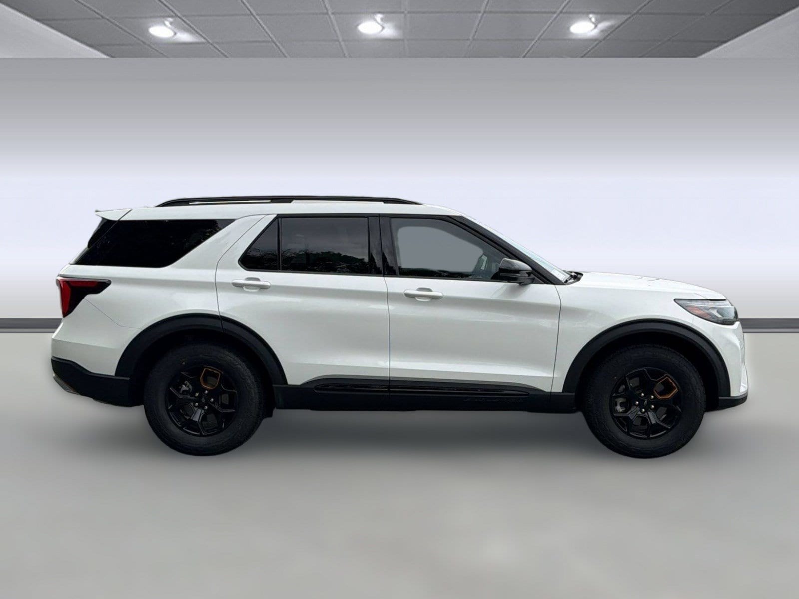 2026 Ford Explorer Tremor - Photo 8