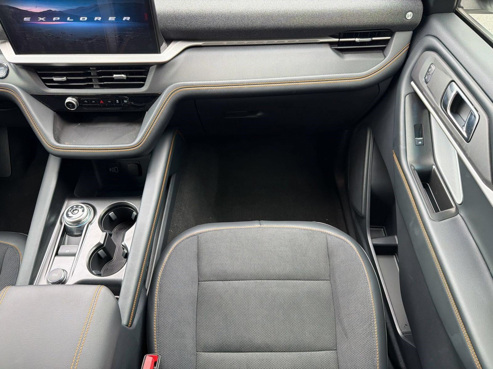 2026 Ford Explorer Tremor - Photo 29