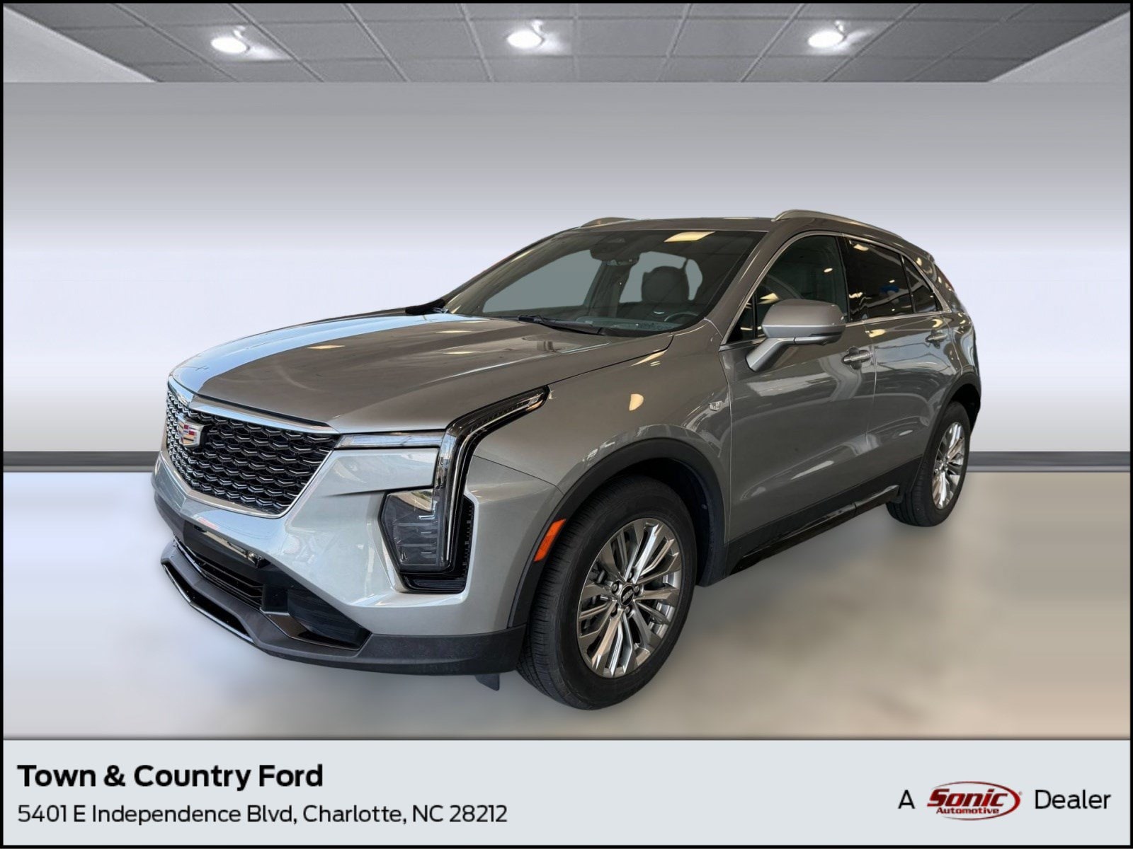 2025 Cadillac XT4 Premium Luxury