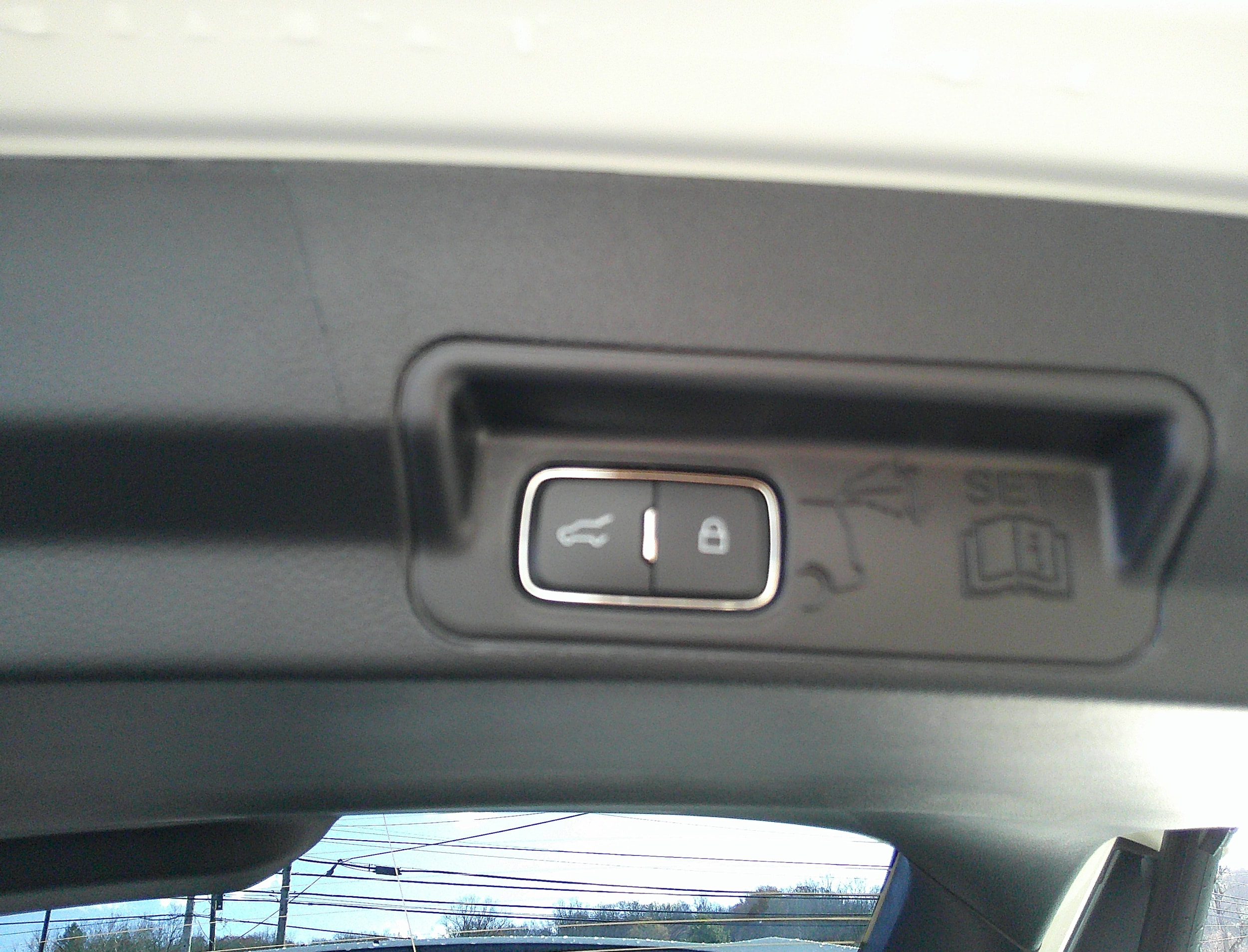 2026 Ford Explorer ST - Photo 9