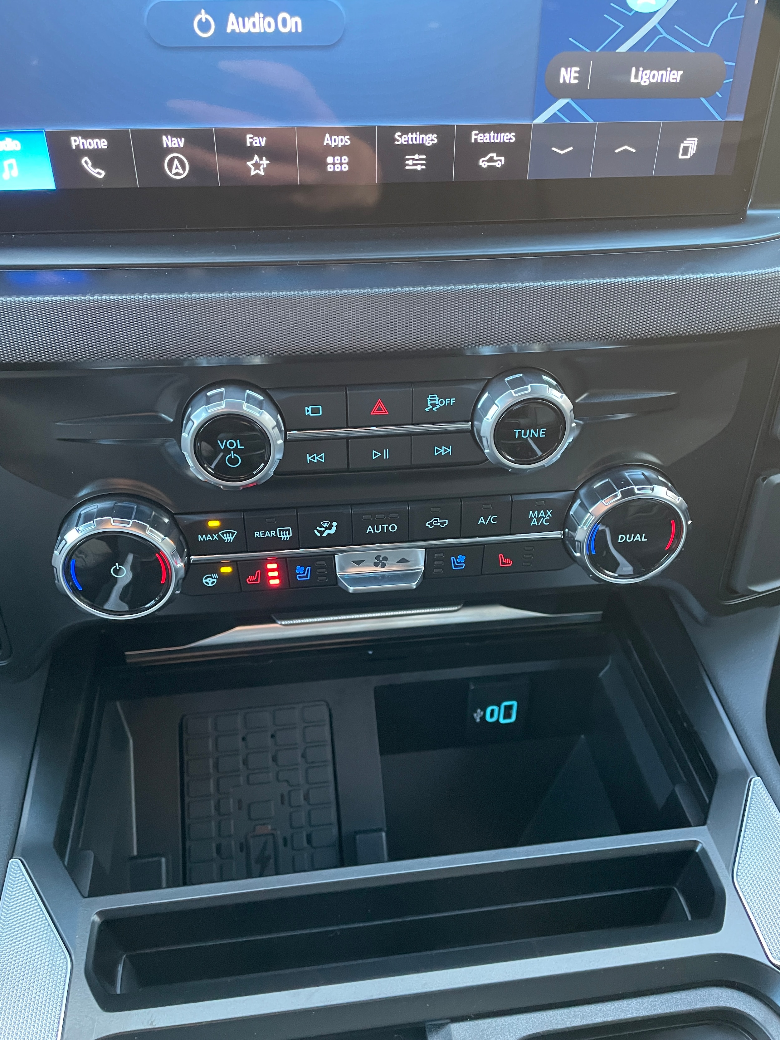 2026 Ford F-250 Super Duty Platinum - Photo 27