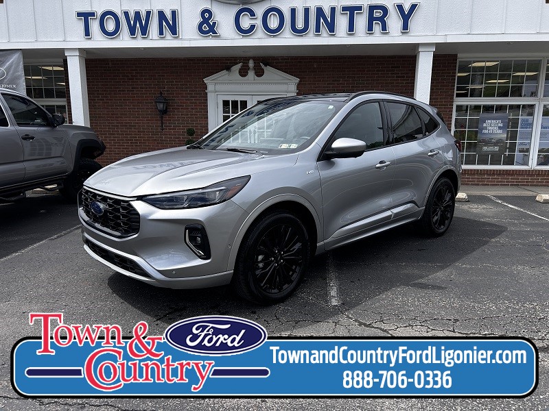 2023 Ford Escape ST-Line Elite