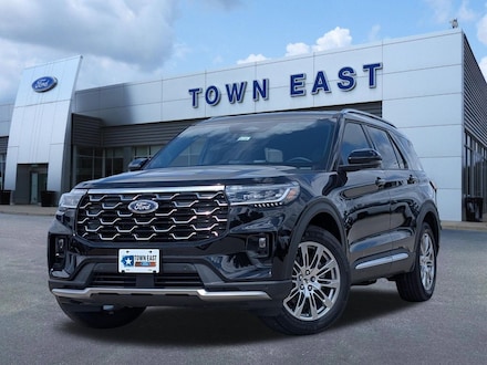2026 Ford Explorer Platinum SUV