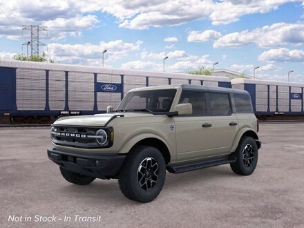 2026 Ford Bronco Outer Banks SUV