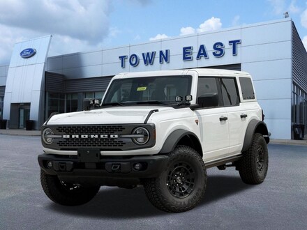 2026 Ford Bronco Badlands SUV
