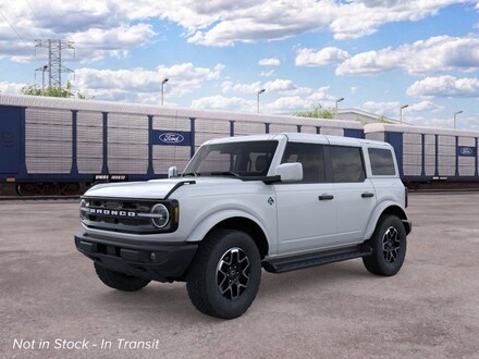 2026 Ford Bronco Outer Banks SUV