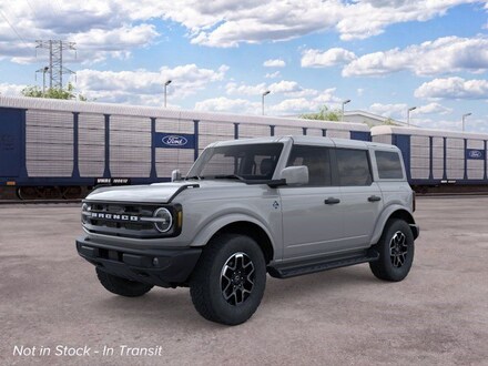 2026 Ford Bronco Outer Banks SUV