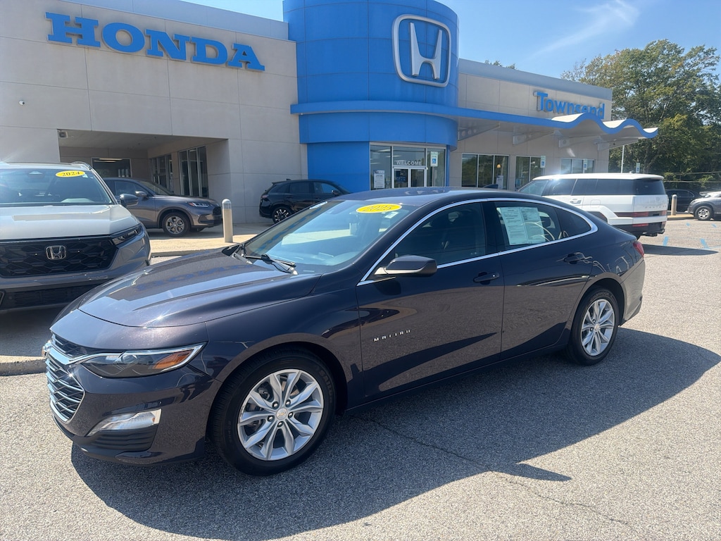 Used 2025 Chevrolet Malibu 1LT Sedan