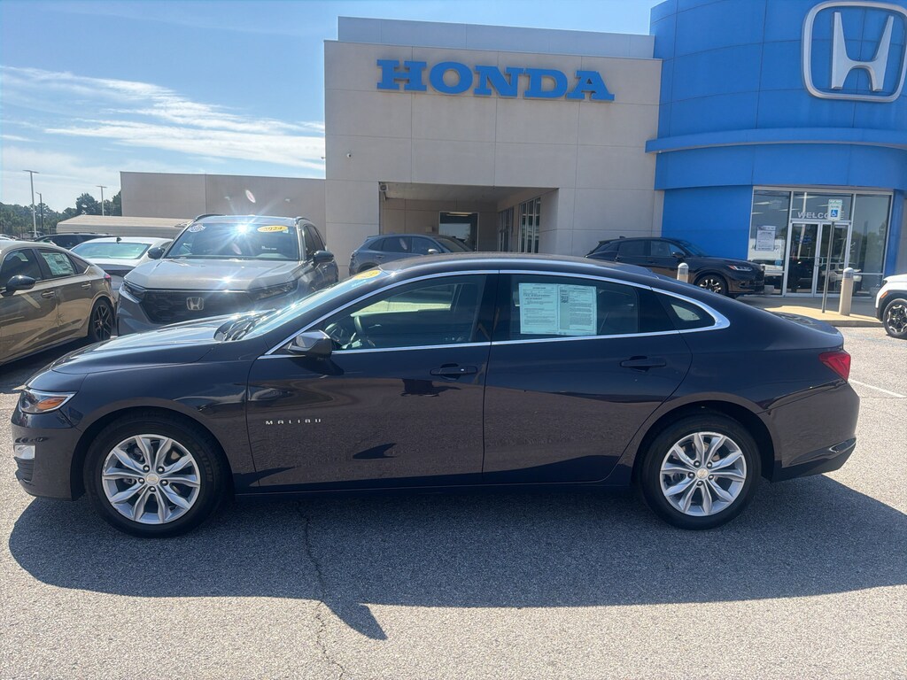 Used 2025 Chevrolet Malibu 1LT Sedan