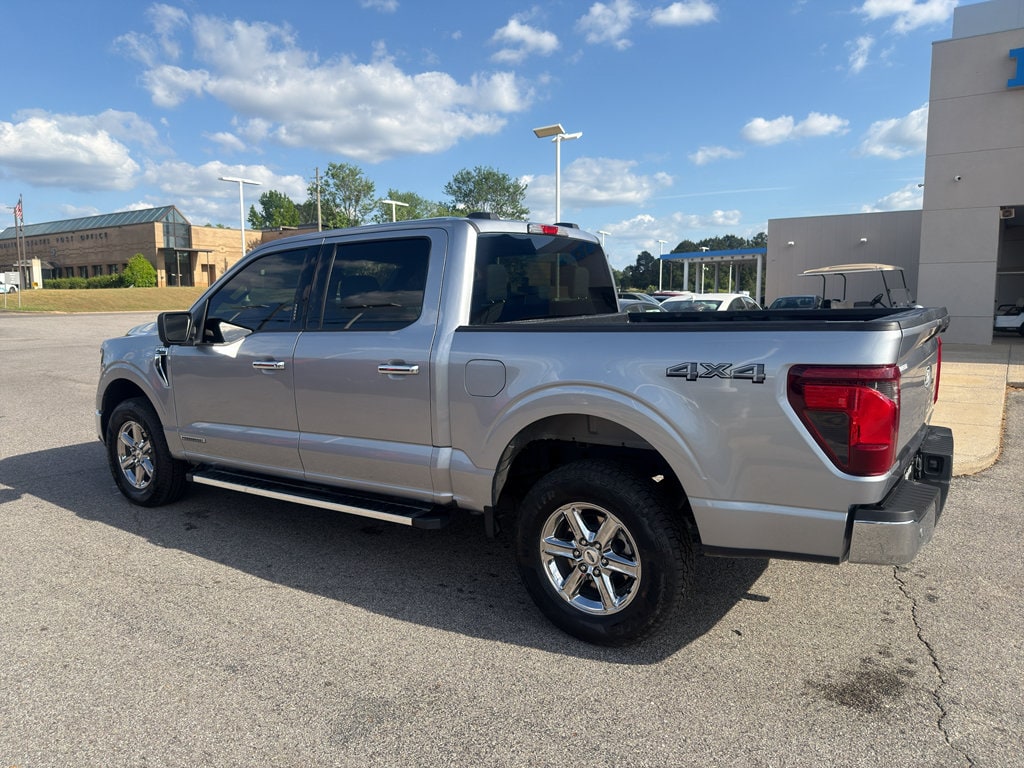 Used 2024 Ford F-150 XLT Truck SuperCrew Cab