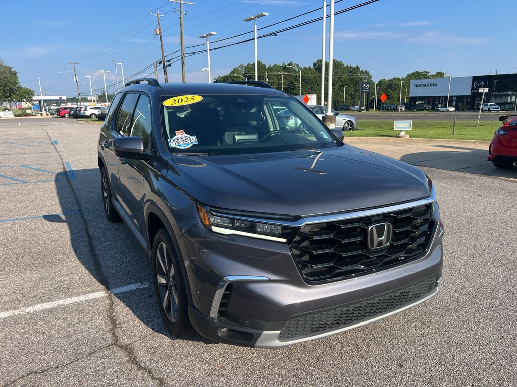 2025 Honda Pilot Touring - Photo 10