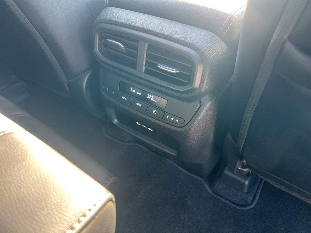 2025 Honda Pilot Touring - Photo 24