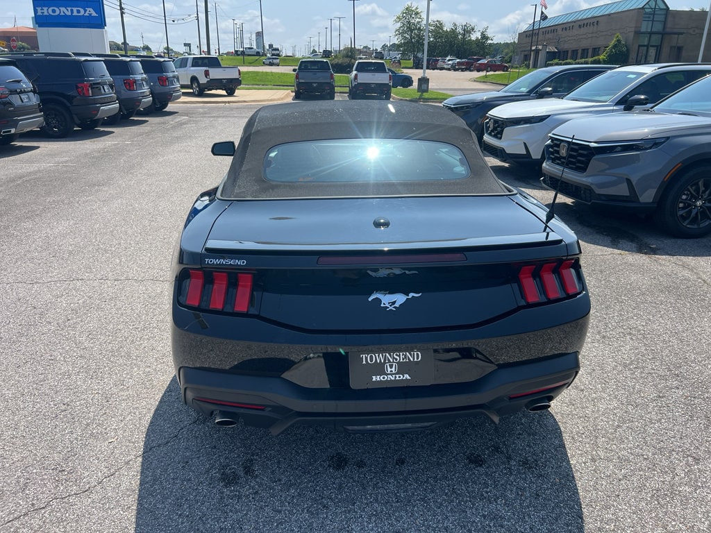 Used 2025 Ford Mustang Convertible
