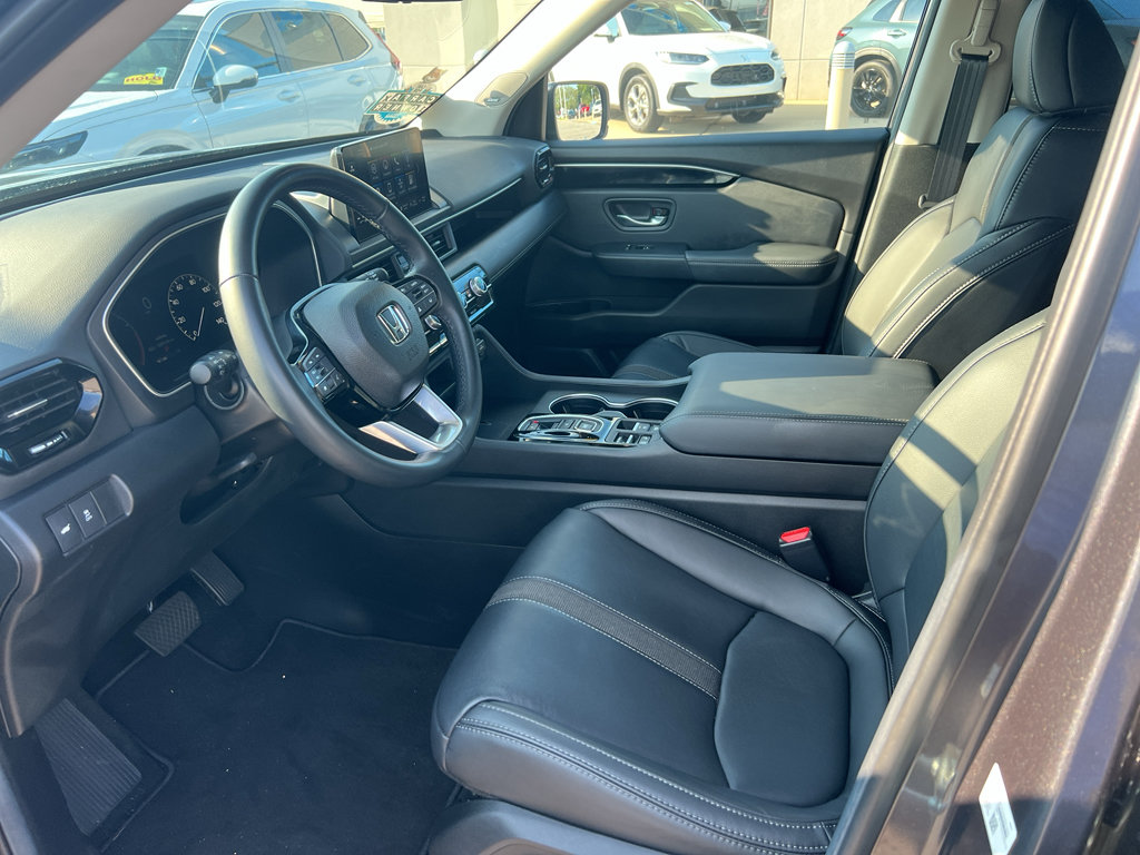 2025 Honda Pilot Touring - Photo 14