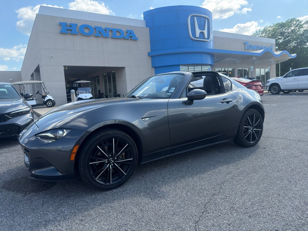 Used 2025 Mazda MX-5 Miata RF Grand Touring Convertible