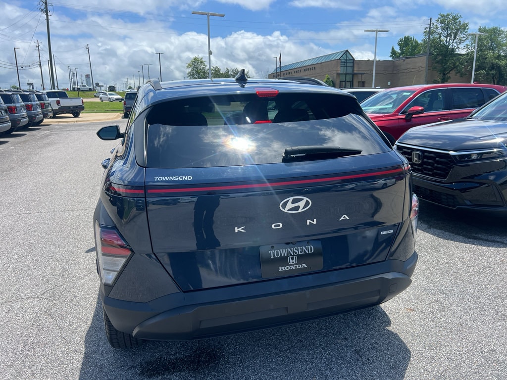 Used 2024 Hyundai Kona SEL SUV