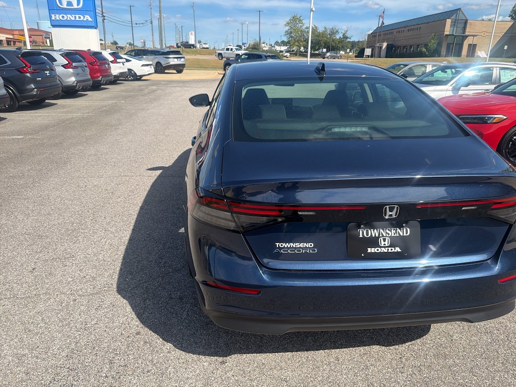 New 2026 Honda Accord Sedan SE SE CVT