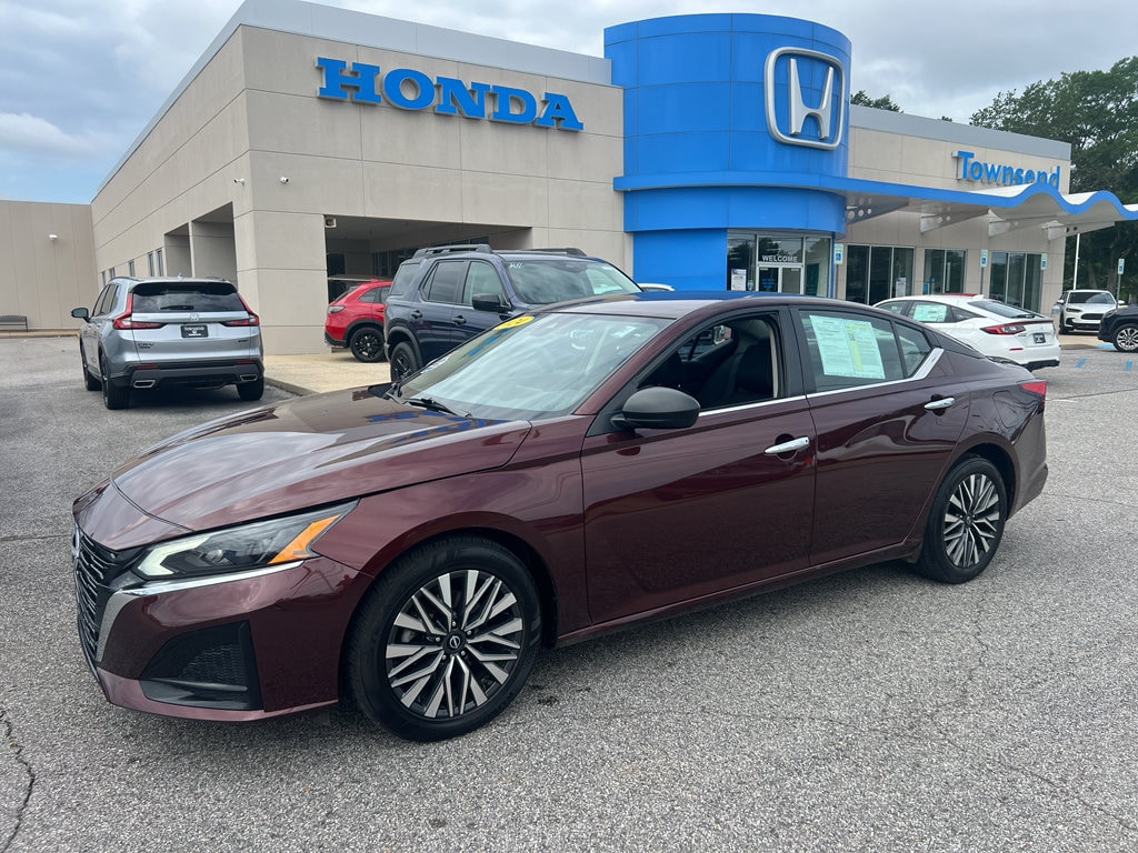 2024 Nissan Altima SV