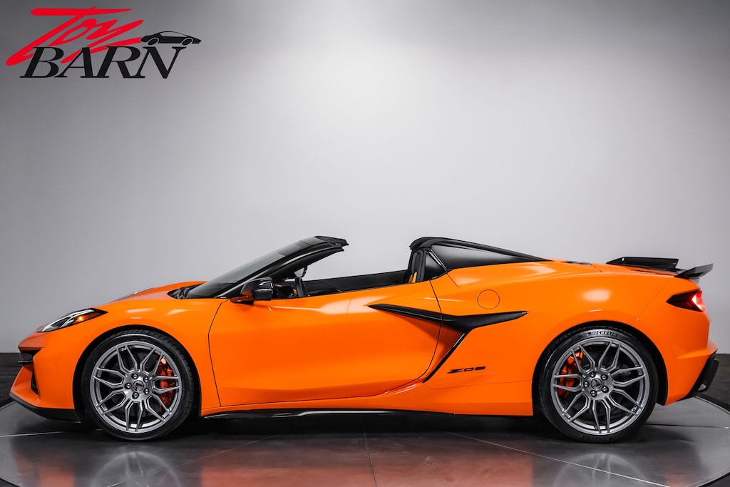 Used 2024 Chevrolet Corvette Z06 2LZ Convertible $147K MSRP! Convertible