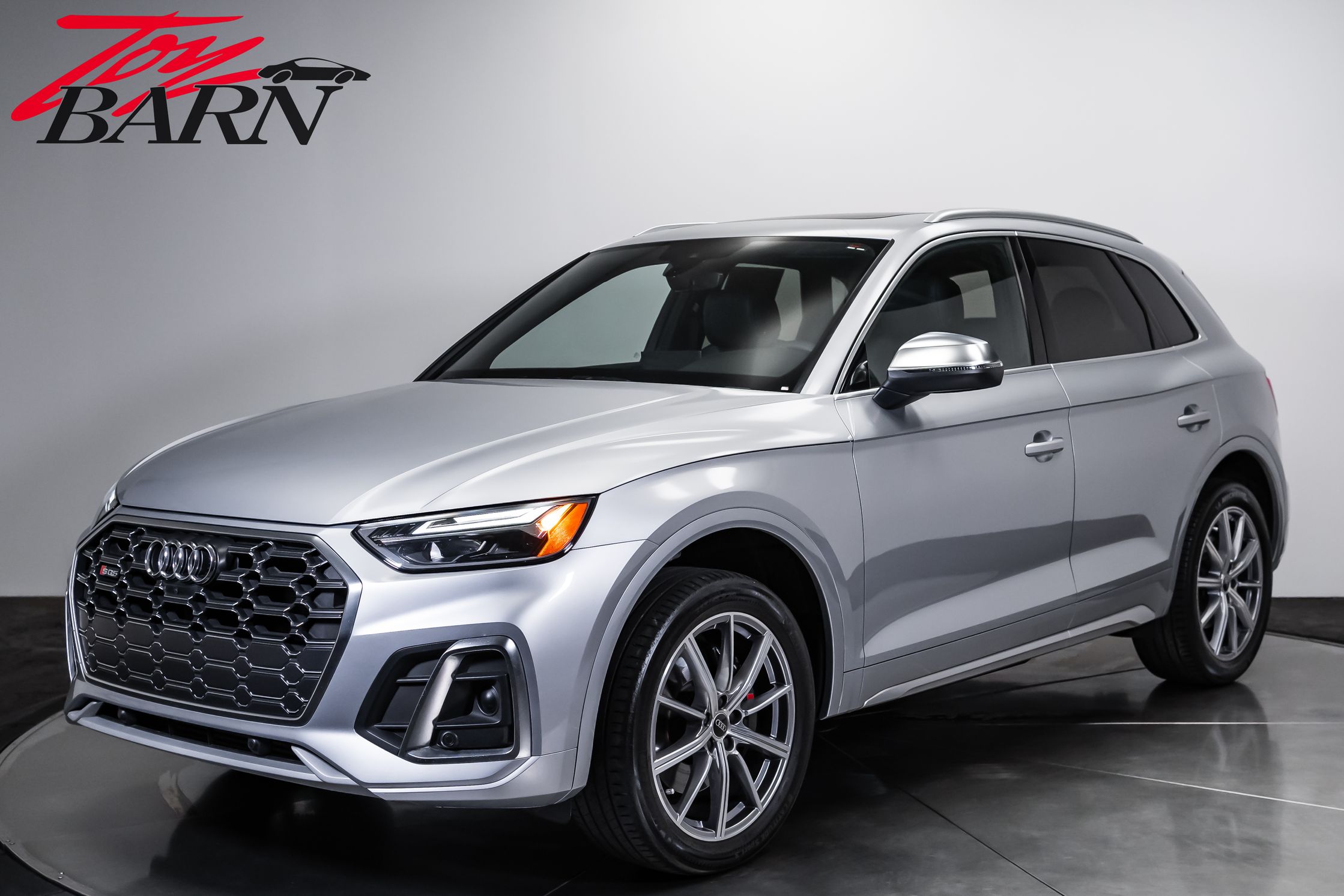 2023 Audi SQ5