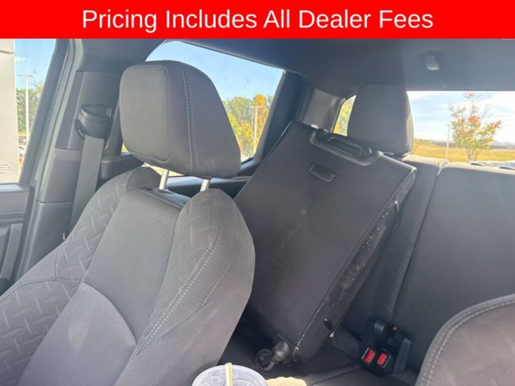 Used 2025 Toyota Tacoma SR5 Truck