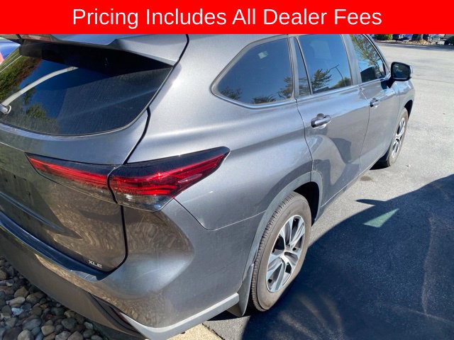 Used 2023 Toyota Highlander XLE SUV