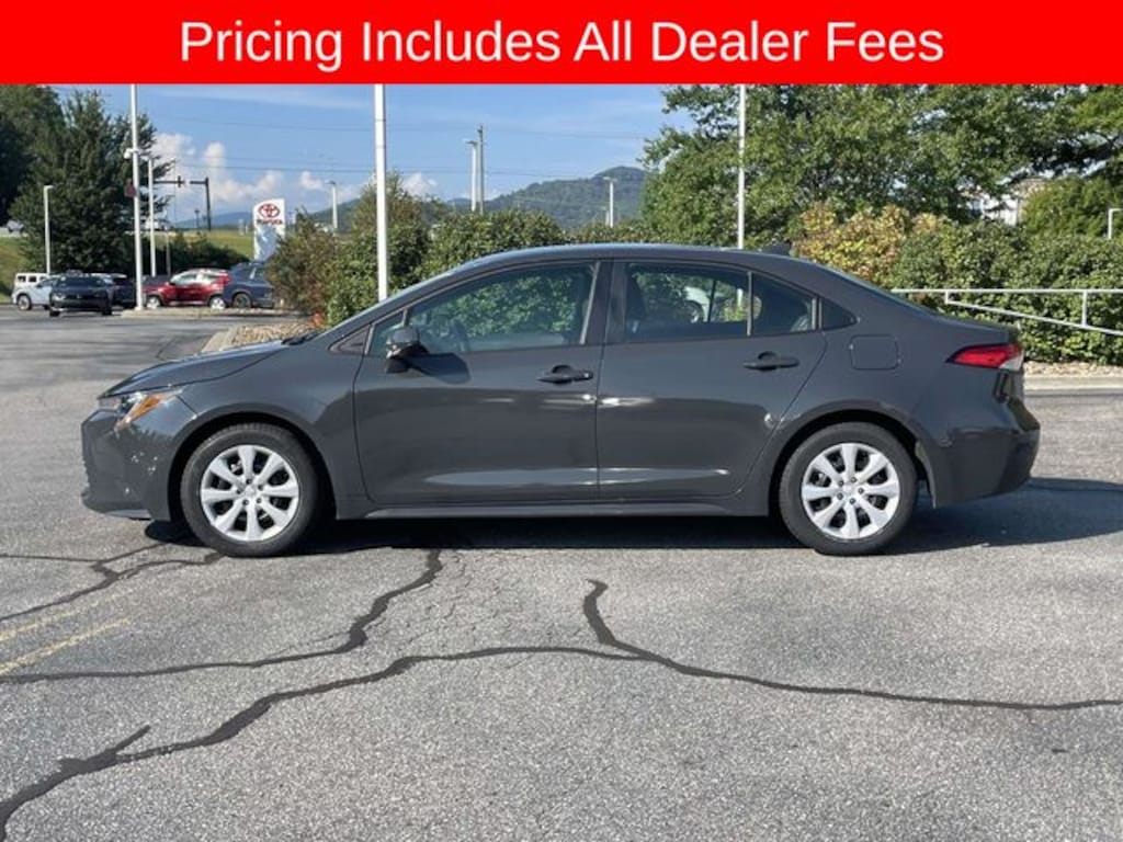 Used 2024 Toyota Corolla LE Sedan